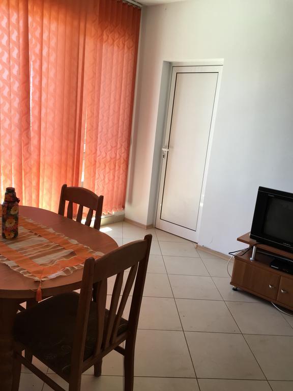 Adonai Apartments Nessebar Eksteriør billede