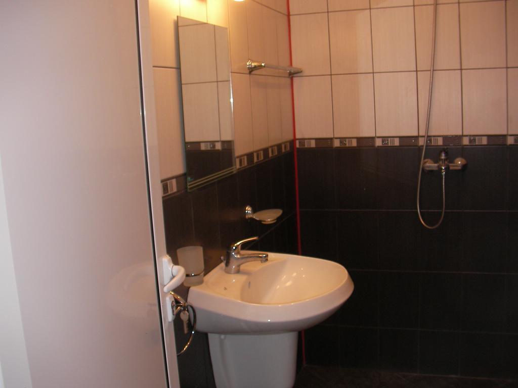 Adonai Apartments Nessebar Eksteriør billede