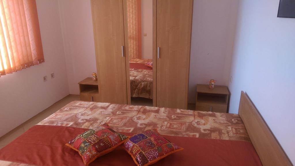 Adonai Apartments Nessebar Eksteriør billede